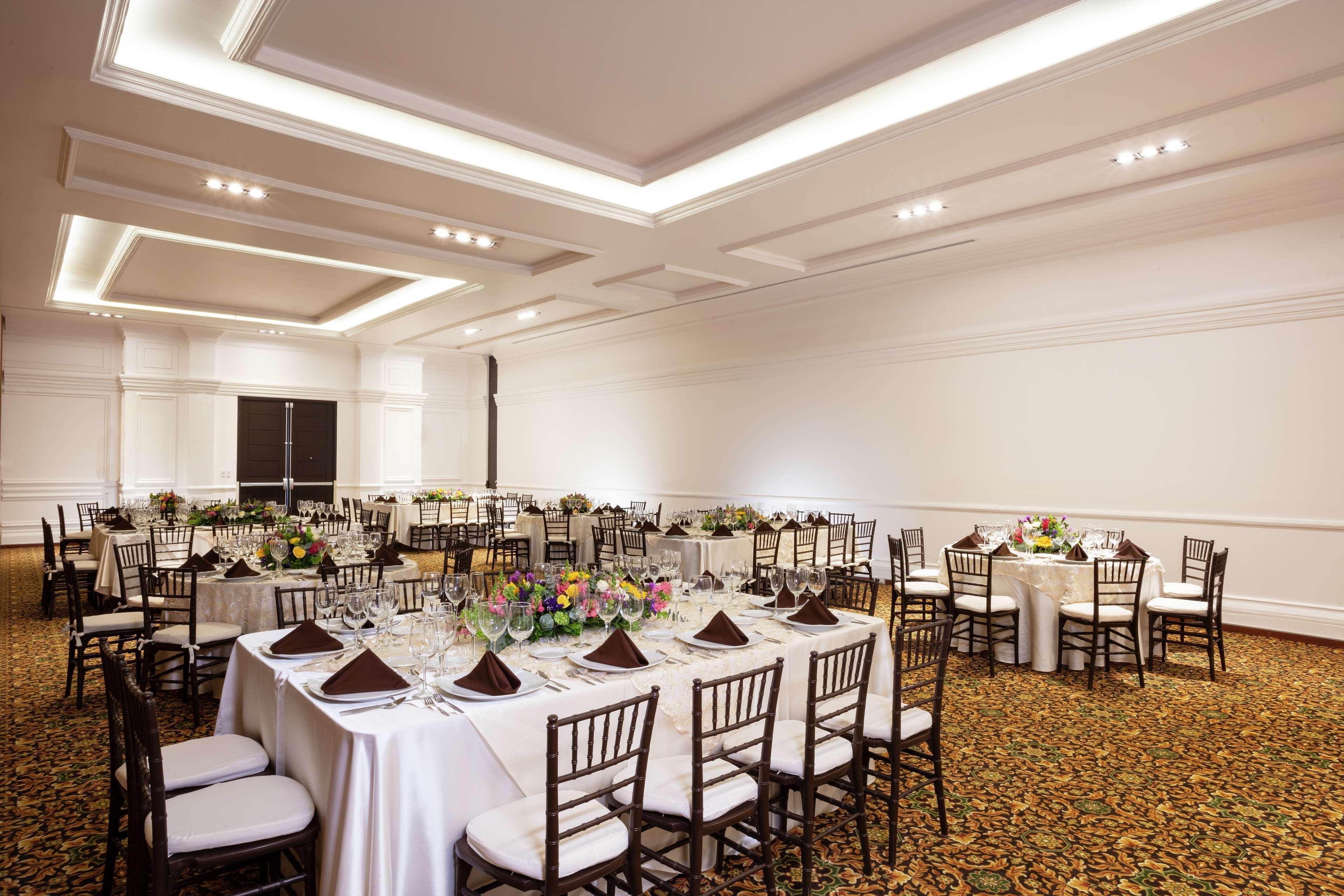 Doubletree By Hilton Toluca Hotell Eksteriør bilde