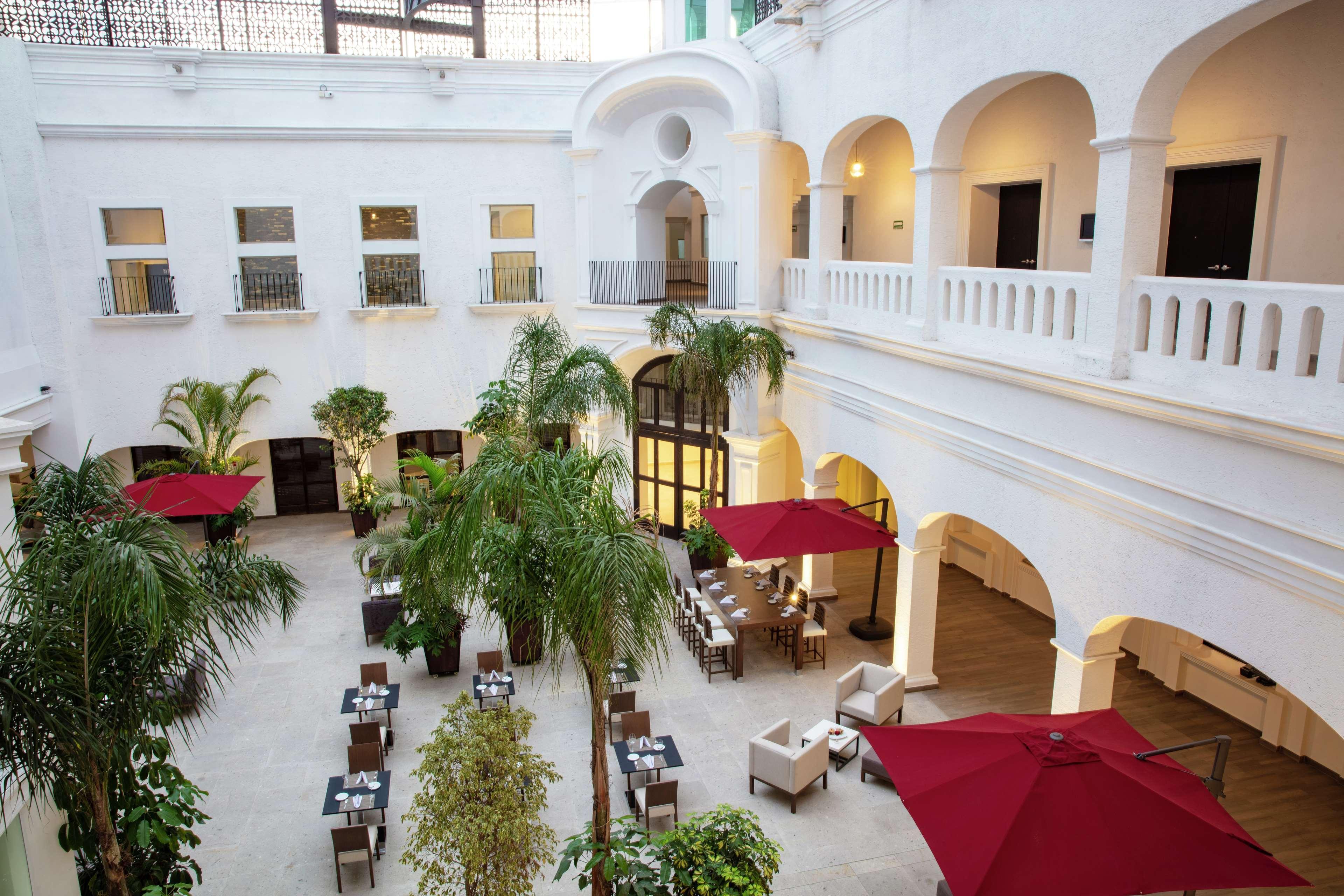 Doubletree By Hilton Toluca Hotell Eksteriør bilde
